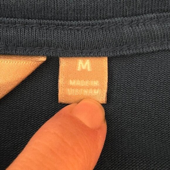 Athleta Cloudlight Relaxed V-Neck Top in Peacock Sz M - Picture 8 of 8